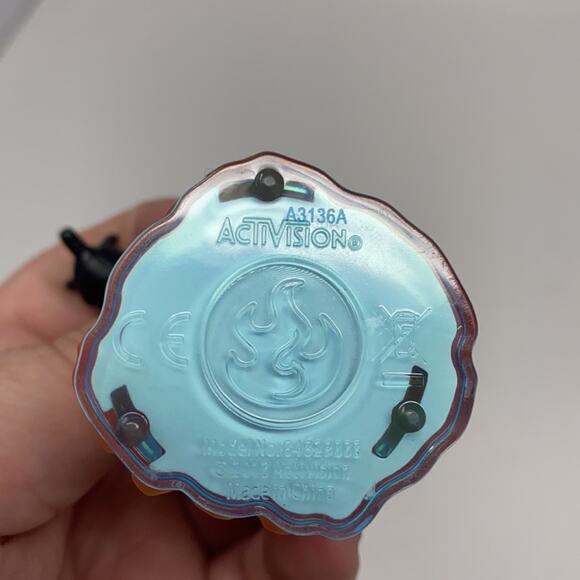 Skylanders Swap Force Lightcore Smolderdash Figure - Picture 5 of 5